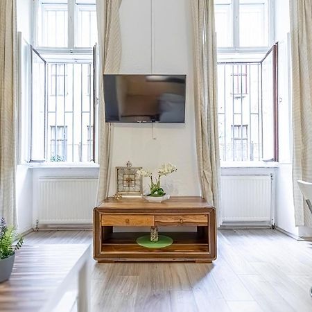 Chic Apartment- Suitable For Longstays Near Matzleinsforferplatz Vienne Extérieur photo