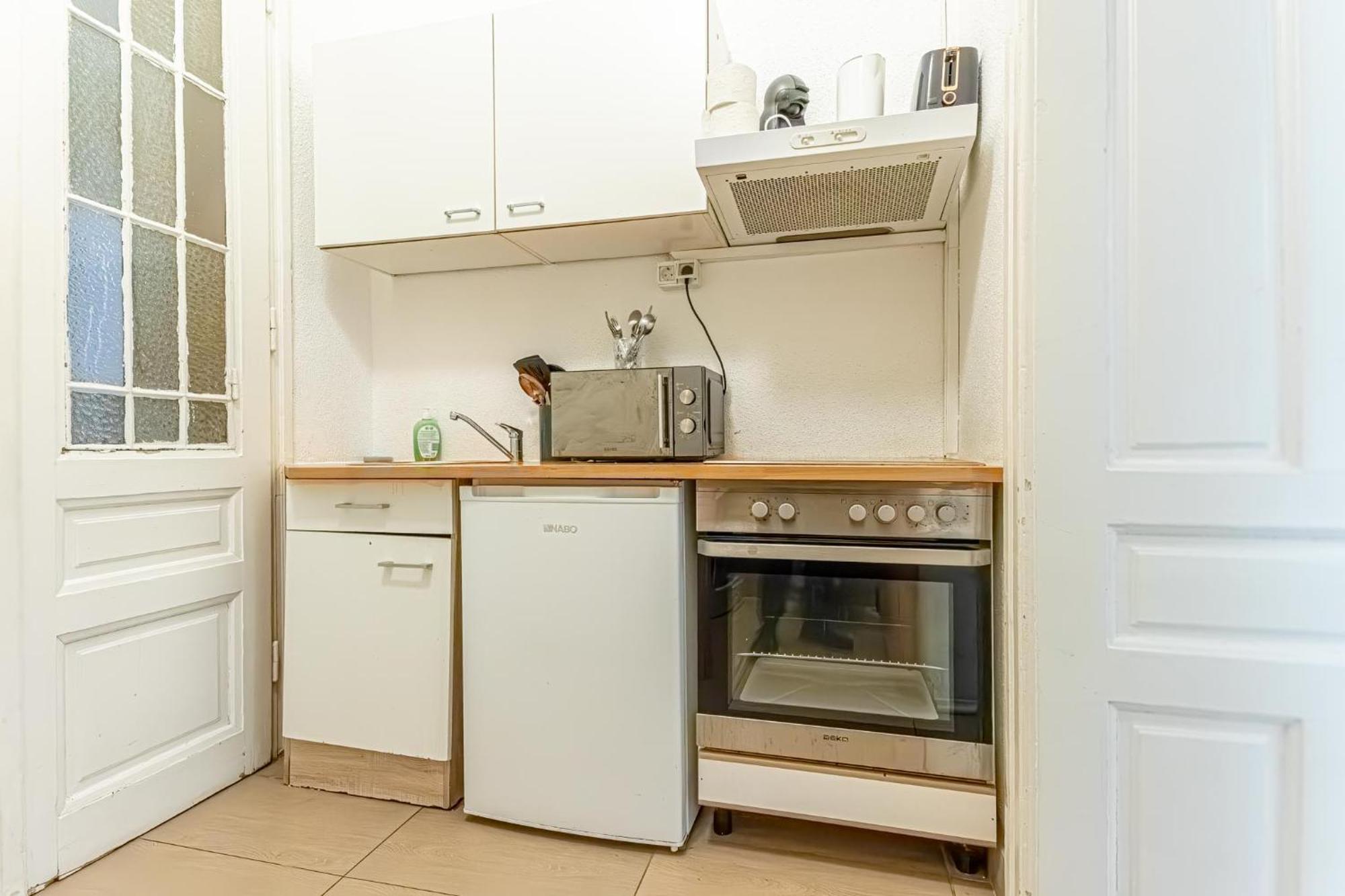 Chic Apartment- Suitable For Longstays Near Matzleinsforferplatz Vienne Extérieur photo