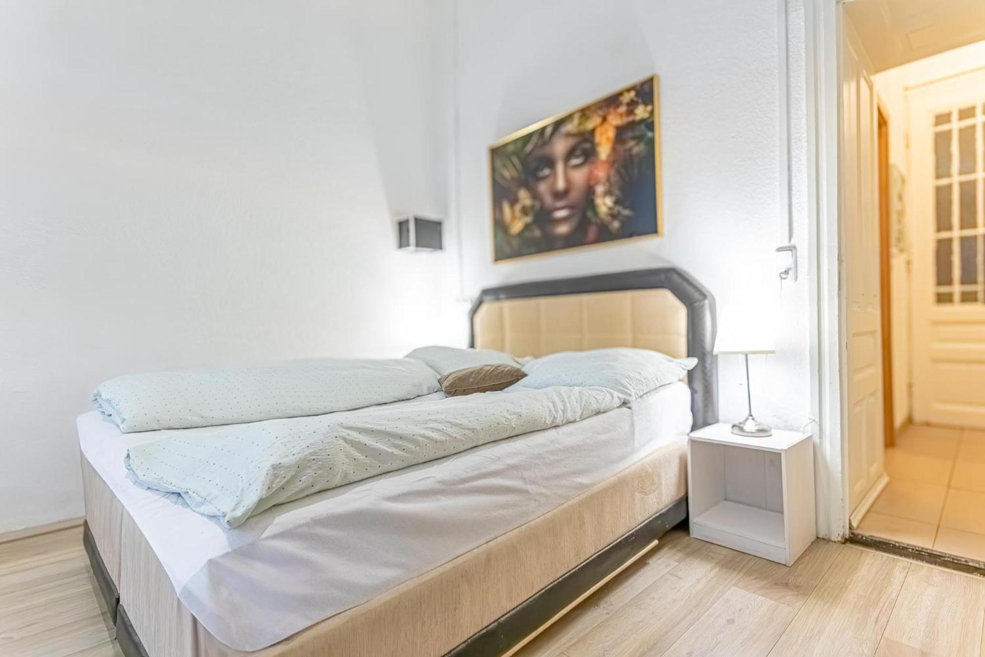 Chic Apartment- Suitable For Longstays Near Matzleinsforferplatz Vienne Extérieur photo
